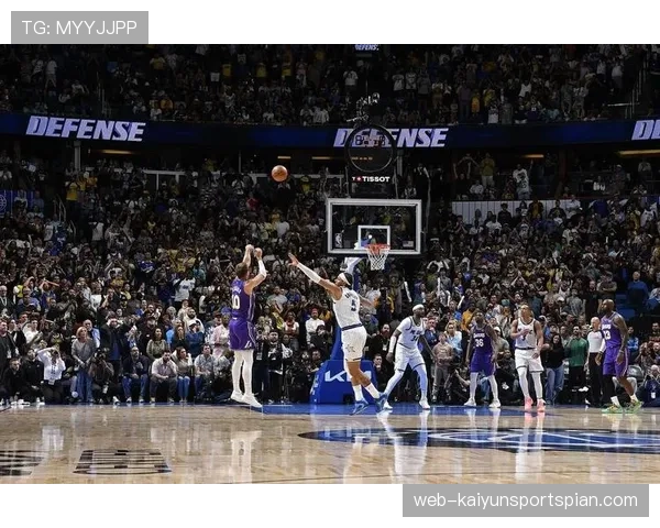 安东尼·戴维斯挡拆拉开空间效率提升，助力湖人内线统治力增强