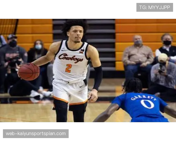 格里芬挡拆提高球队进攻效率，关键时刻拉开内线差距