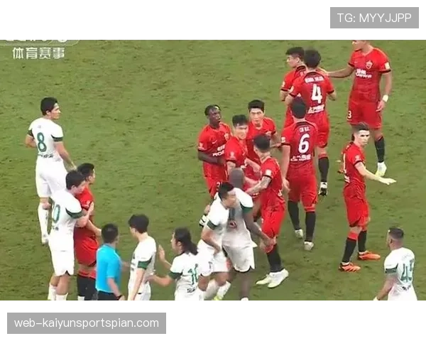 最后一人犯规为何不一定是红牌？规则拆解关键细节